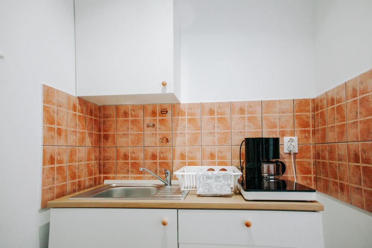 Kali Host Home Away From Home Târgu-Mureş Eksteriør bilde